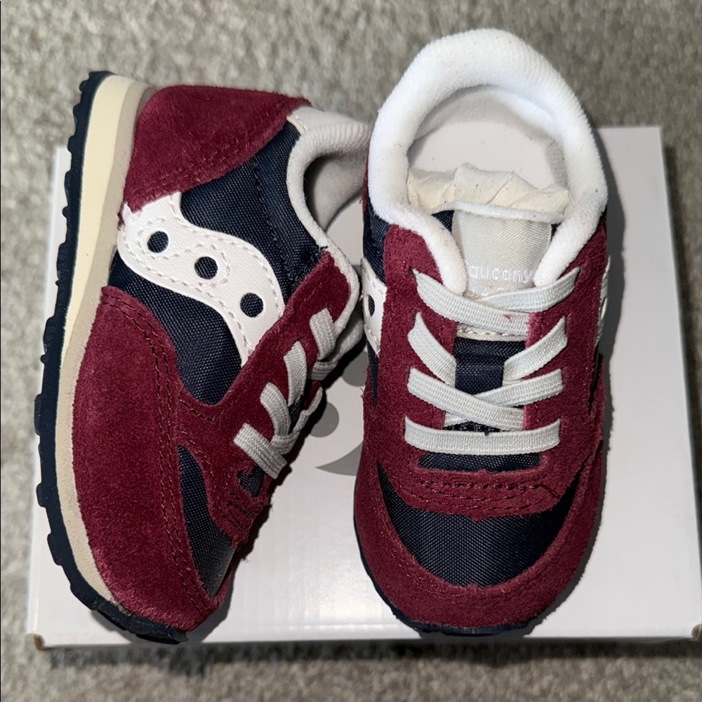 Saucony Baby Toddler Sneakers - Burgundy and Navy Size 4